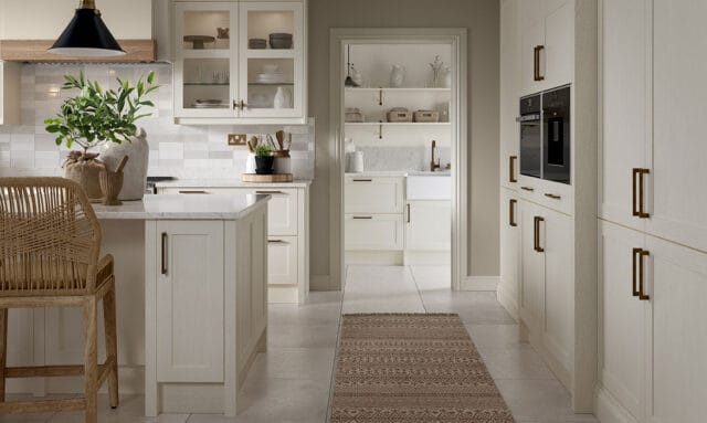 Crathorne Porcelain Fitted Kitchen