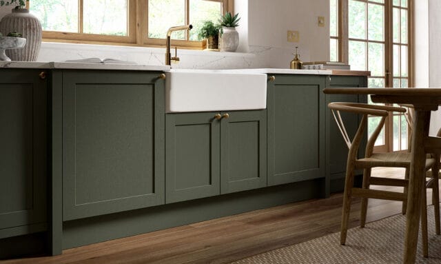 Crathorne Regiment Fitted Kitchen with Belfast Sink