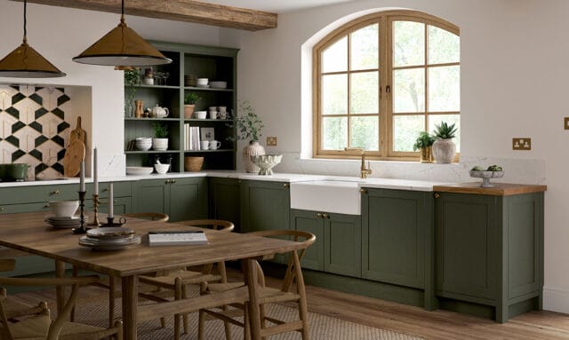 Crathorne Regiment Green Fitted Kitchen