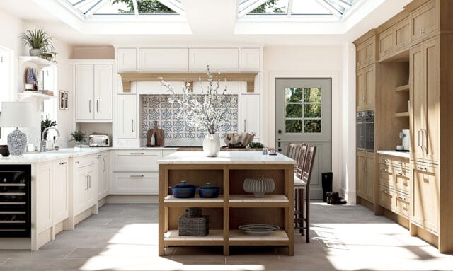 Mornington Vale Oak Fitted Kitchen